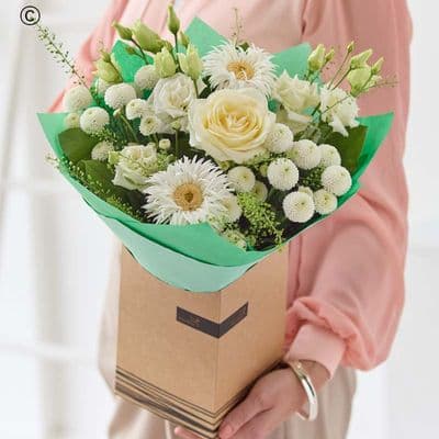 Neutral Gift Box Lily Free CCGBN0100