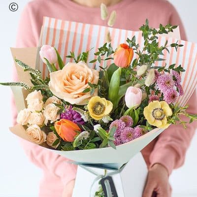 Spring Meadow Bouquet Without Lilies STLFHT0200