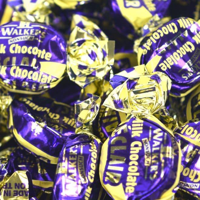 Walkers Chocolate Eclairs