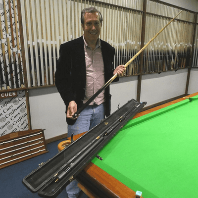 Dominic's Maximus Ultimate snooker cue no.888 & Leather case set