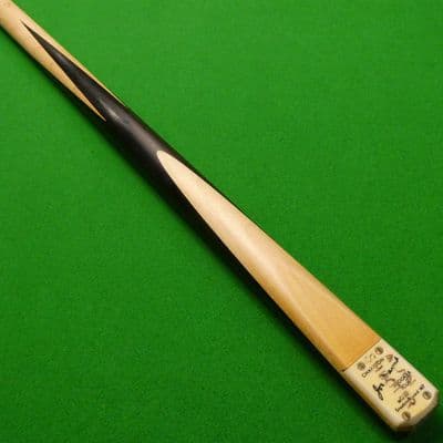 Joe Davis 147 Cue - made by Peradon - Damaged badge