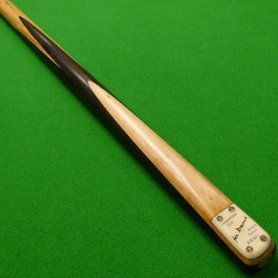 Joe Davis Champion Cue - World's Billiard Record 2501 made by Peradon