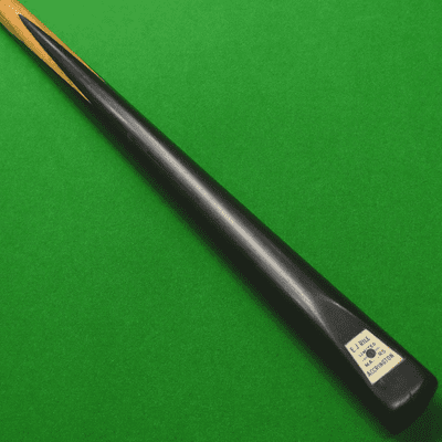 Riley Trapezium cue by E.J Riley, Accrington