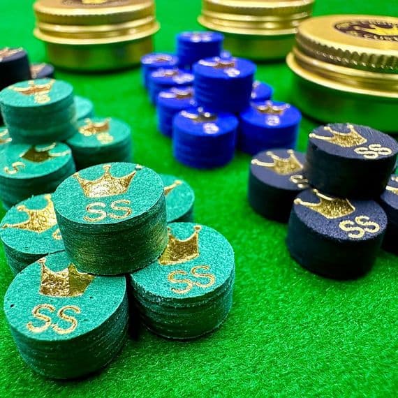 Triple Crown Cyan cue tips