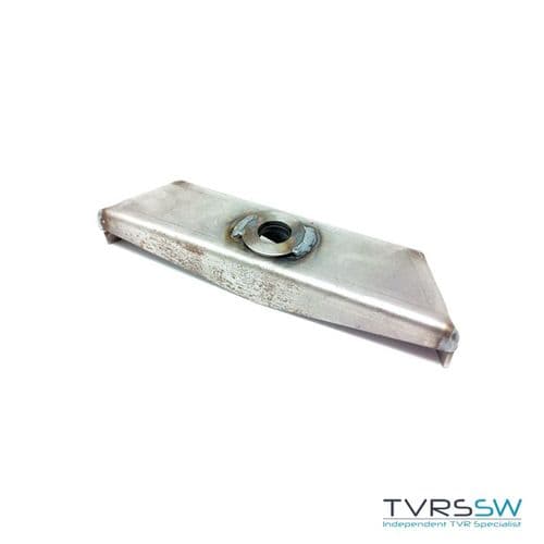 Anti Roll Bar Drop Link Bracket - D0100