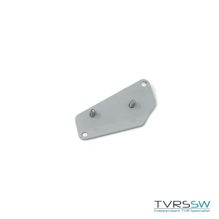 Anti roll bar mounting plate RH D0098