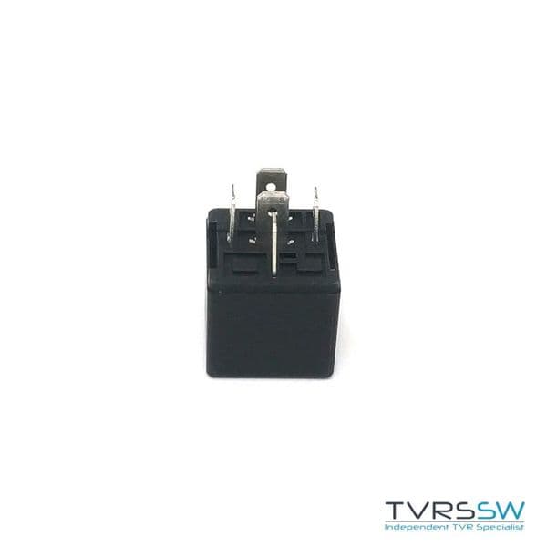Main relay | M0124