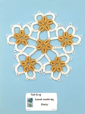 Field of Daisies Snowflake  3½