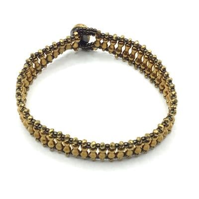 HOURGLASS Hand Beaded Bracelet 7½