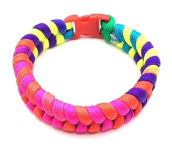 Paracord Fishtail Bracelet Rainbow 7½