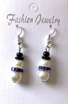 Snowman Small Earrings White/Blue ¾