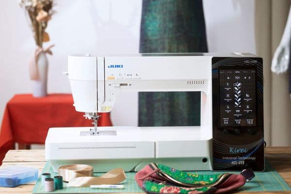 ** SOLD** PRE-LOVED Juki HZL-UX8 Kirei Sewing Machine - SAVE £900