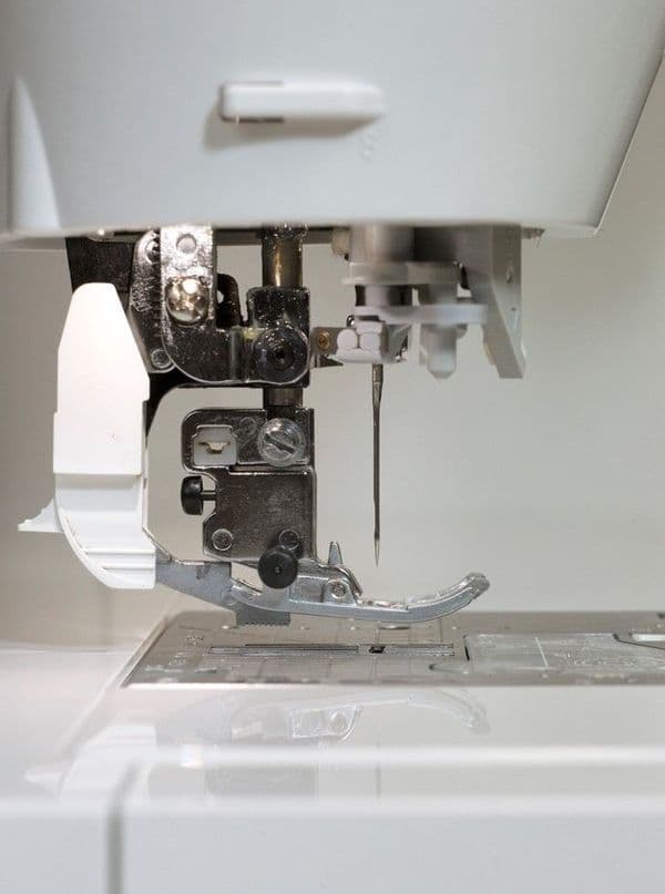 ** SOLD** PRE-LOVED Juki HZL-UX8 Kirei Sewing Machine - SAVE £900