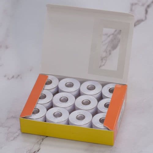 DecoBob Wonderfil White 24 Pack M Size Bobbins