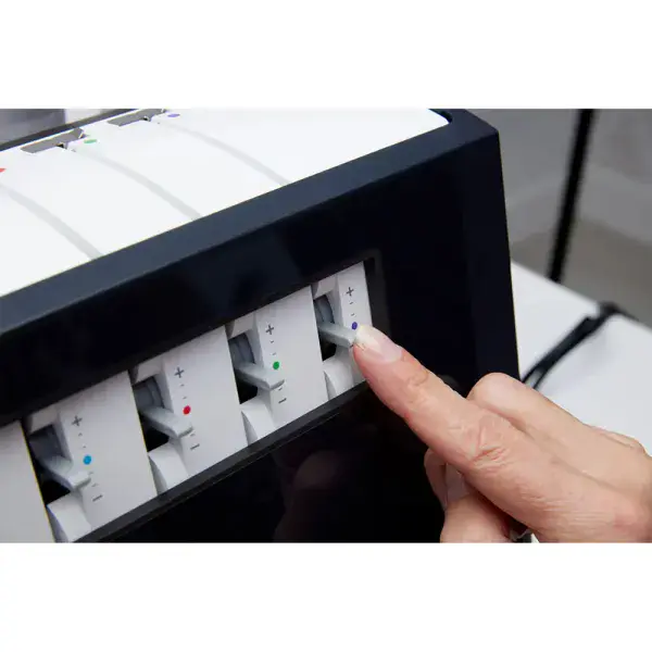Ex-Display SALE Pfaff Admire Air 6000 Coverlock Machine - SAVE £354