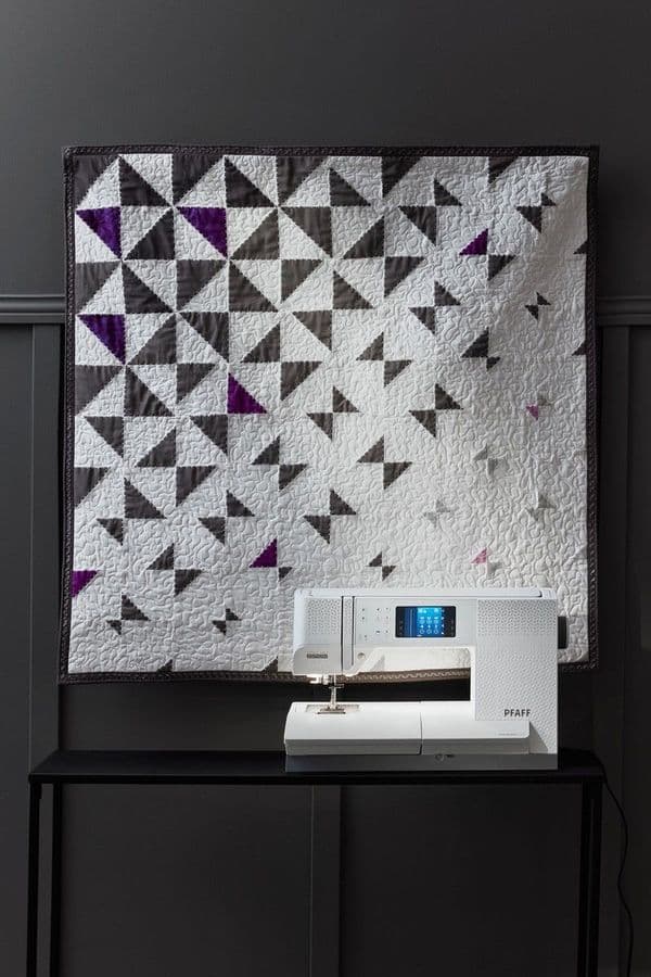 Ex-Display SALE Pfaff Quilt Expression 710 SE Sewing Machine - SAVE £649