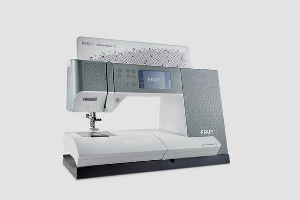 Ex-Display SALE Pfaff Quilt Expression 720 Special Edition Sewing Machine - SAVE £754