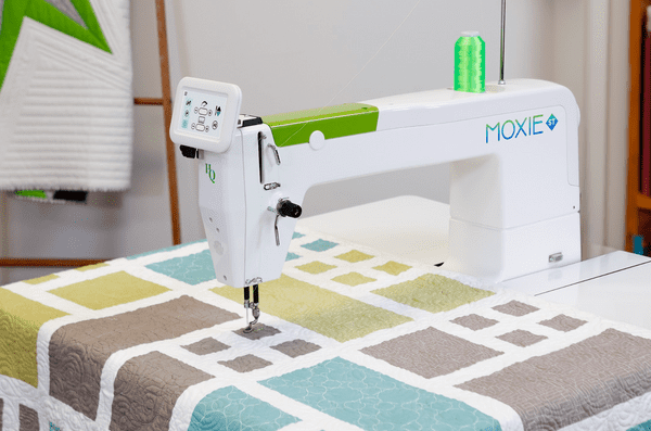 Handi Quilter Moxie ST 18