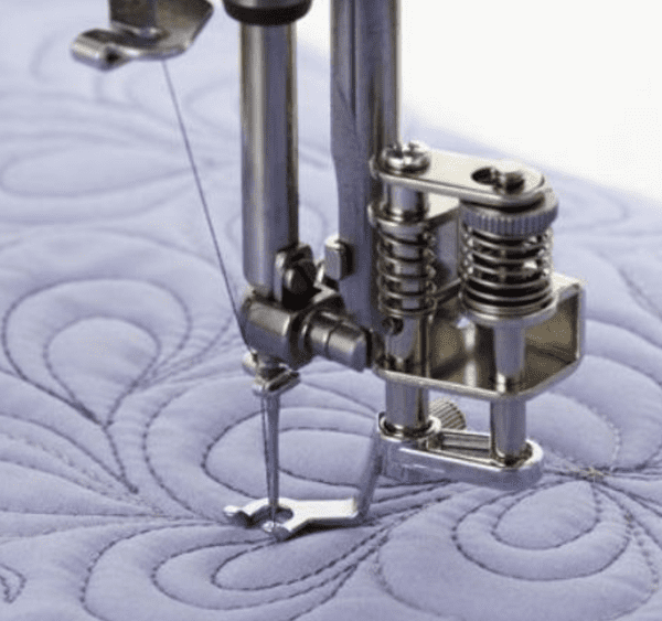 Janome 1600P/HD9 Convertible Free-Motion Quilting Foot Set