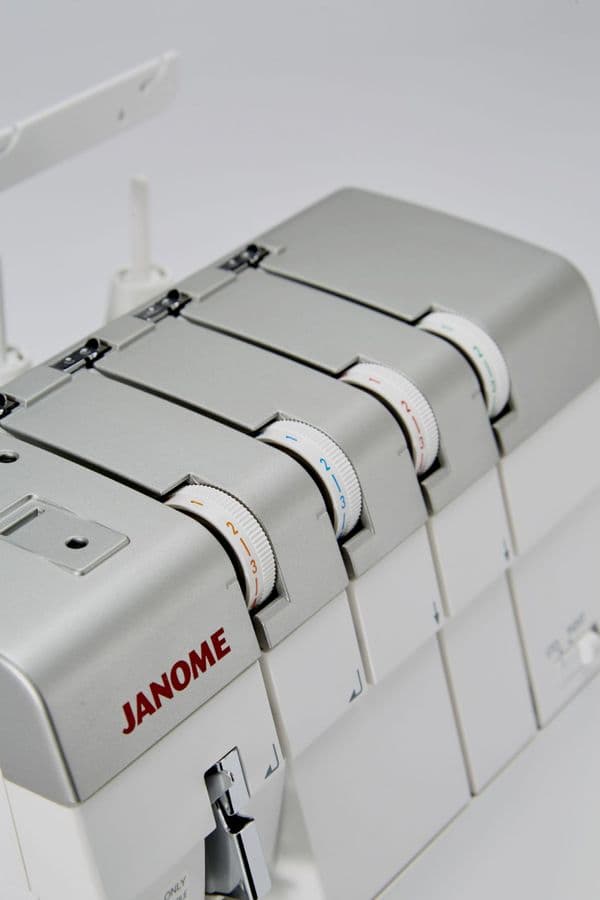 Janome Air Thread 2000D Professional Overlocker - SPRING OFFER SAVE £250
