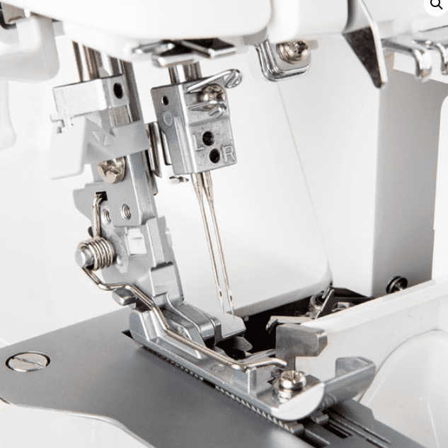 Juki MO-1000 Air Threader Overlocker