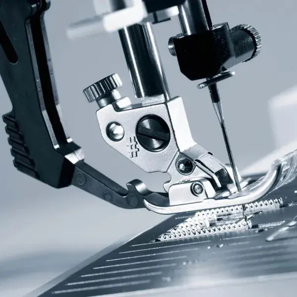 Pfaff Passport 2.0 Sewing Machine