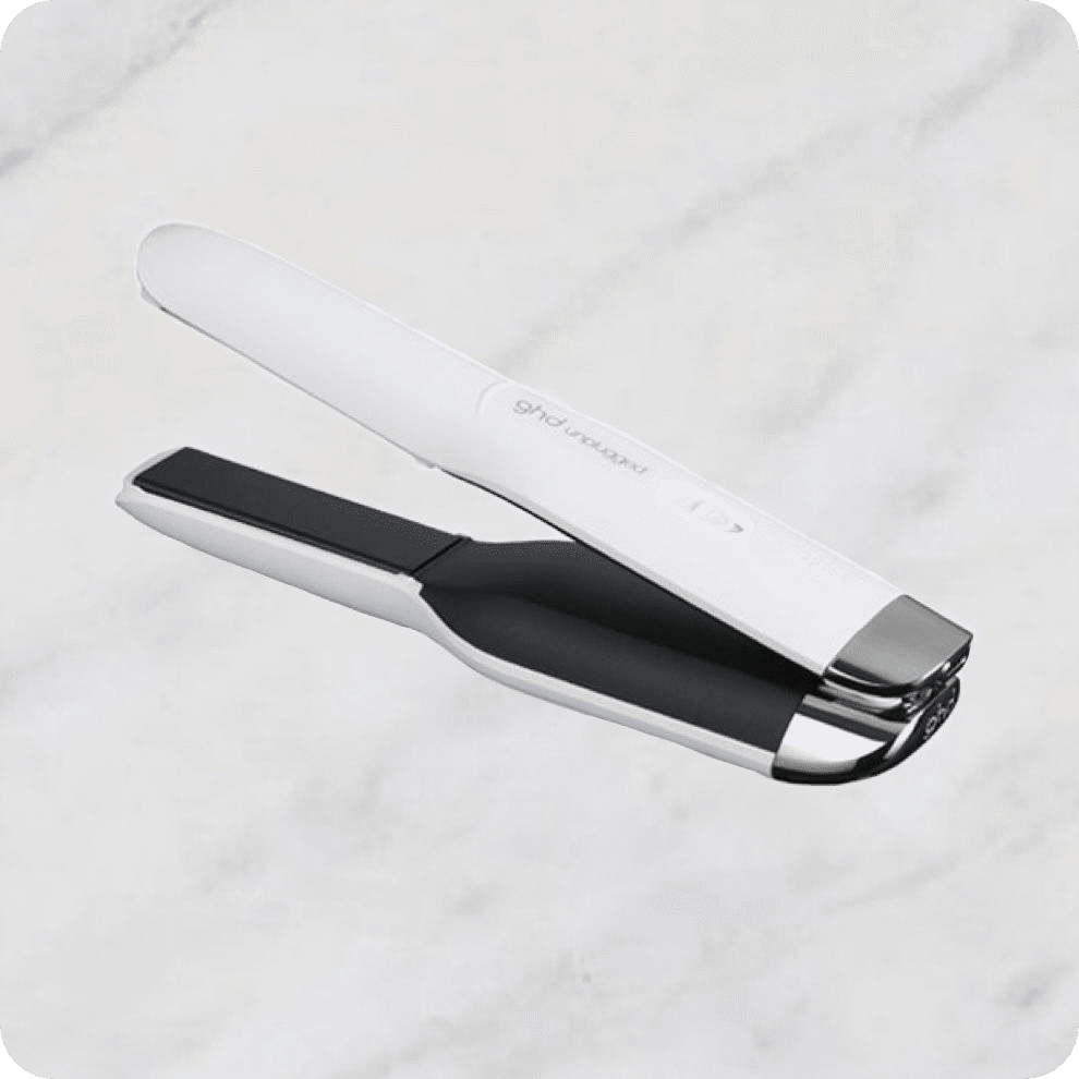 GHD Unplugged Cordless Hair Straighteners white plus FREE 30 Ghd