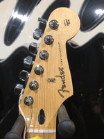 Fender Player Stratocaster Black Maple Fingerboard