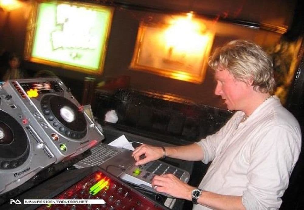 Allister Whitehead Live Classic House DJ-Sets Compilation (1990 - 1999)