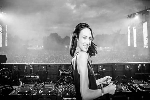 Amelie Lens Live Funky & Hard Techno DJ-Sets Compilation (2017 - 2025)