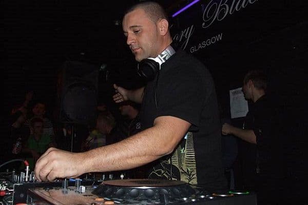 Bass Generator Live Classics DJ-Sets Compilation (1993 - 1996)