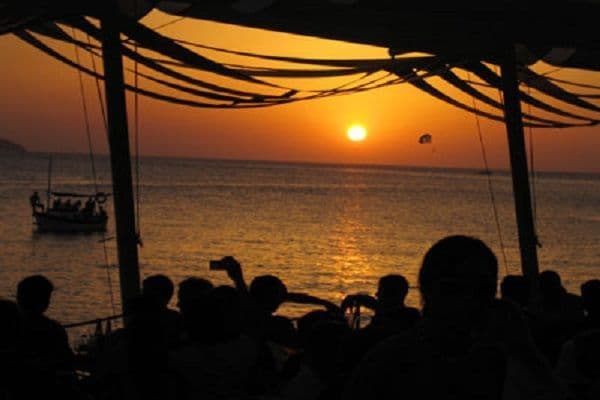 Cafe Del Mar, Sunset Strip in Ibiza Live Sunset Chillout DJ-Sets Compilation (2013 - 2026)