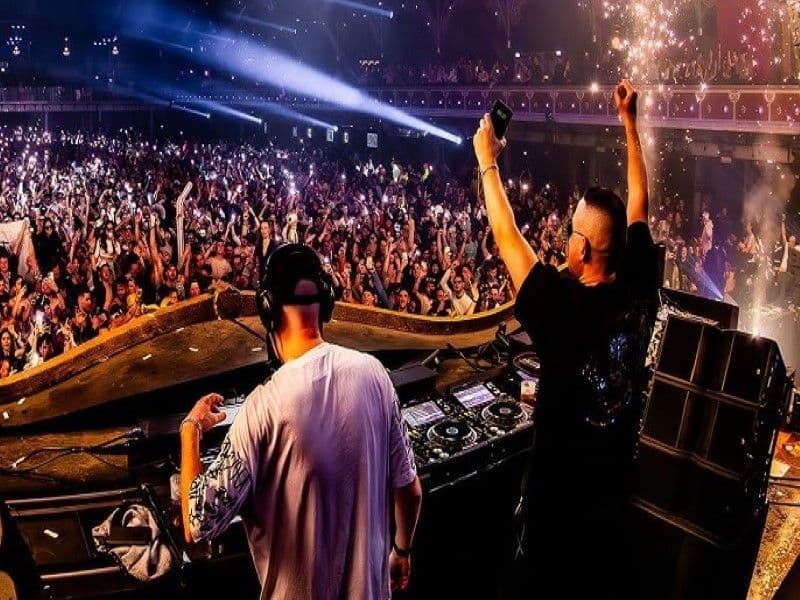 Da Tweekaz Live Hardstyle Audio & Video 128GB USB SPECIAL DJ-Sets Compilation (2017 - 2026)
