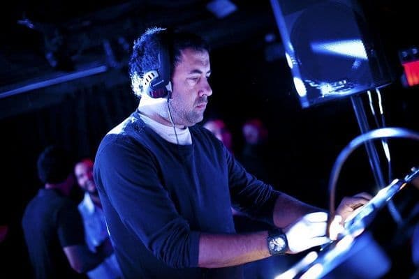 Dave Clarke Live Classics & Techno Audio & Video DJ-Sets 64GB USB SPECIAL Compilation (1992 - 2024)