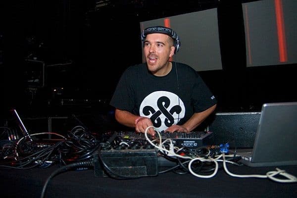 Dave Clarke Live Hard & Funky Techno DJ-Sets 32GB USB SPECIAL Compilation (2000 - 2024)