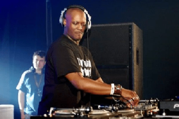 DJ RUSH 14枚 レコード DJ Rush: albums, songs, concerts | Deezer