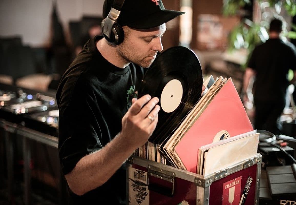 DJ Shadow Live Breaks & Electronica DJ-Sets Compilation 1999 - 2013