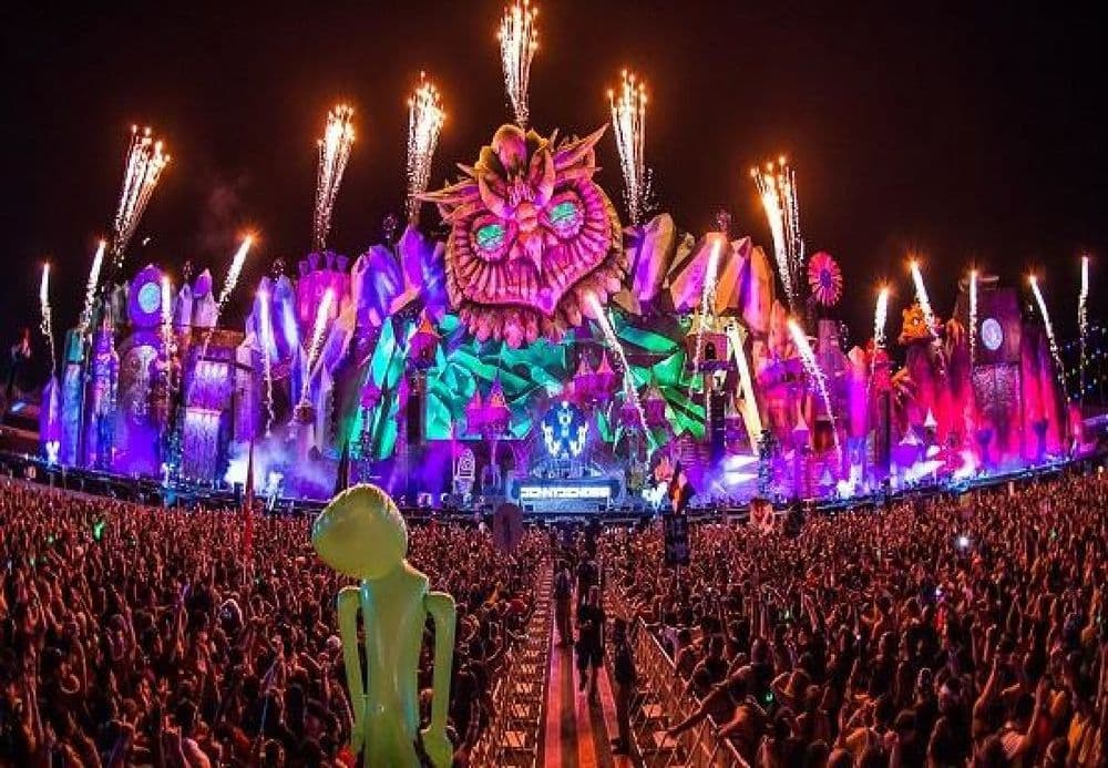 Electric Daisy Carnival (EDC) Live Las Vegas, NY & Orlando Events DJ-Sets Compilation (2011 - 2013)
