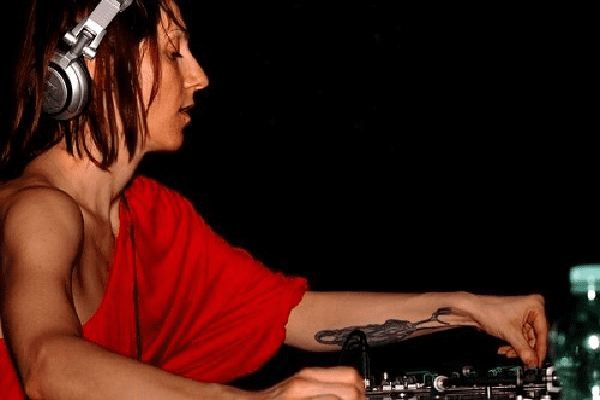 Ellen Allien Live Funky & Hard Techno DJ-Sets Compilation (1999 - 2025)