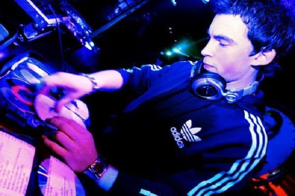 Hardwell Live Electro House & EDM DJ-Sets Compilation (2008 - 2026)