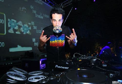 Laidback Luke Live Funky, Electro House & EDM DJ-Sets Compilation (2006 - 2023)