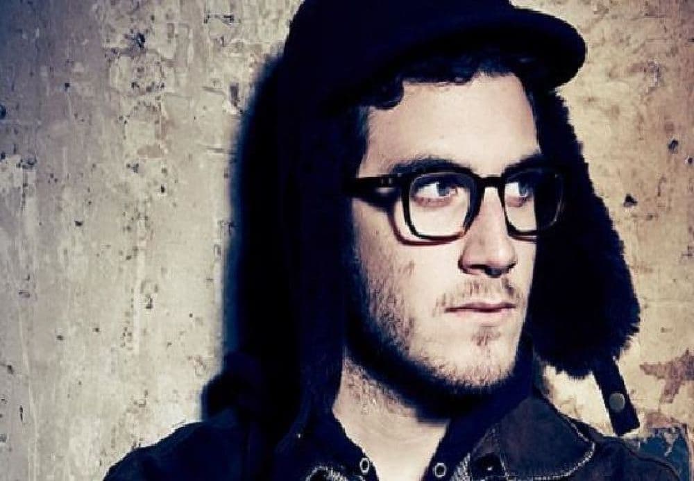 Nicolas Jaar Live Electronica Audio & Video DJ-Sets 32GB USB SPECIAL Compilation (2011 - 2020)