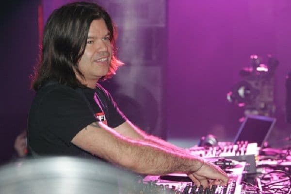 Paul Oakenfold Live Uplifting Trance & Perfecto Shows DJ-Sets Compilation (2013 - 2026)