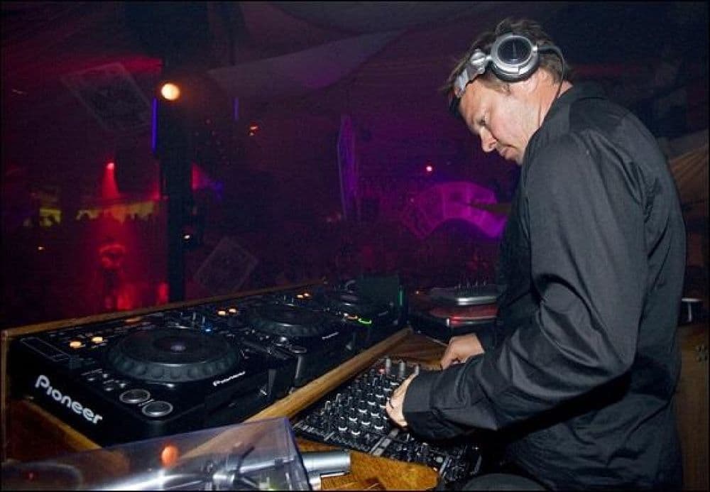 Pete Tong Live Classics, House & Trance DJ-Sets 64GB USB SPECIAL Compilation (1993 - 2025)