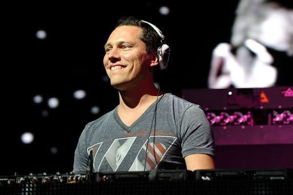 Tiesto Live Trance,  Progressive & EDM Audio & Video DJ-Sets 256GB USB-Drive SPECIAL (1998 - 2025)