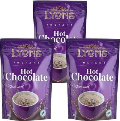 Lyons Rich & Creamy Instant Hot Chocolate Powder, 3x200g Pouches