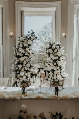 ( Hire Only ) The Bridgerton Broken White Garden Arch