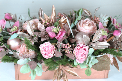 Artificial Pink Rose Gold Christmas Table Centrepiece