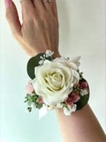 Blush Pink Artificial Bridal Bouquet UK | Dusty Pink & Ivory Faux Rose Wedding Flowers – Ebony Collection