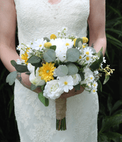 Real Touch Artificial Daisy Wedding Bouquet – Yellow & White Faux Spring Bridal Flowers